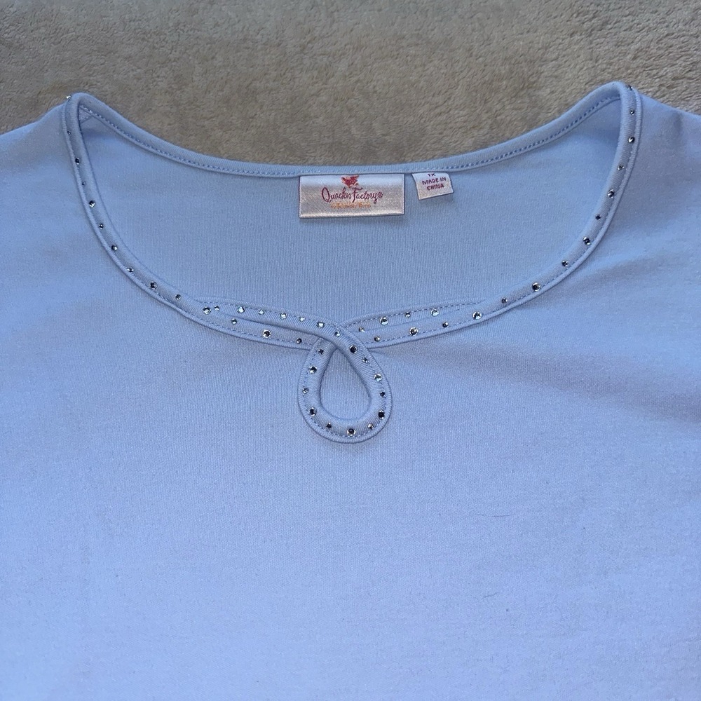 Quacker Factory Plus Powder Blue Swarovski Details Key Lock Neck Top Tee 1X QVC - Picture 4 of 8